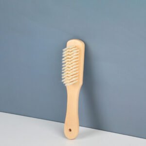 Cepillo para zapatos de madera maciza y cerdas suaves