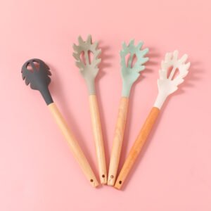Oferta especial – Servidor de pasta de mango de madera