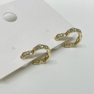 XE0147 Ripple Hoop Earrings – Gold