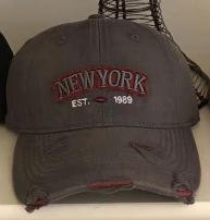 Gorra De Béisbol Con Ala Angustiada - Gris