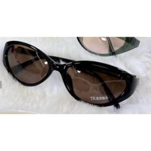 Montura de gafas de sol polarizadas estilo celebridad – Negro