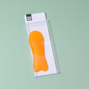 Tableta rascadora de plástico en forma de pez