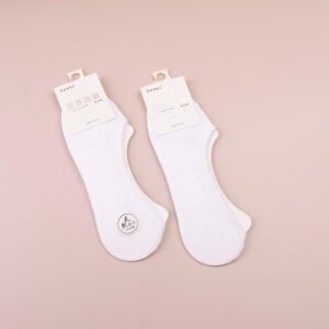 Calcetines femeninos que no se presentan